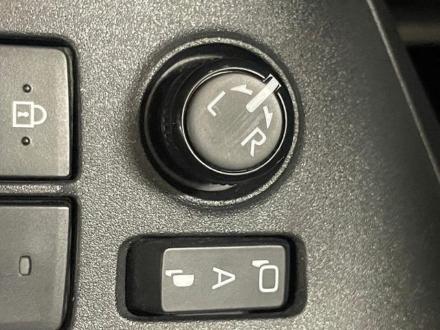 2425