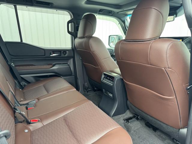 cruiser 250 sries white15
