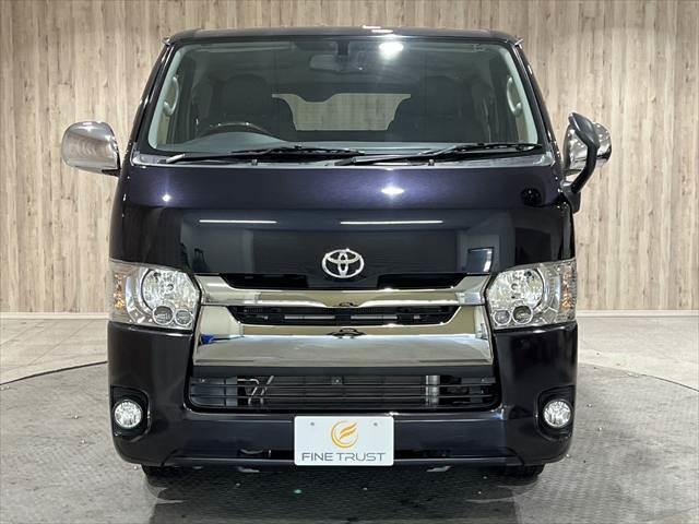 hiace 2015 black06