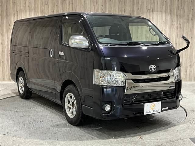 hiace 2015 black07