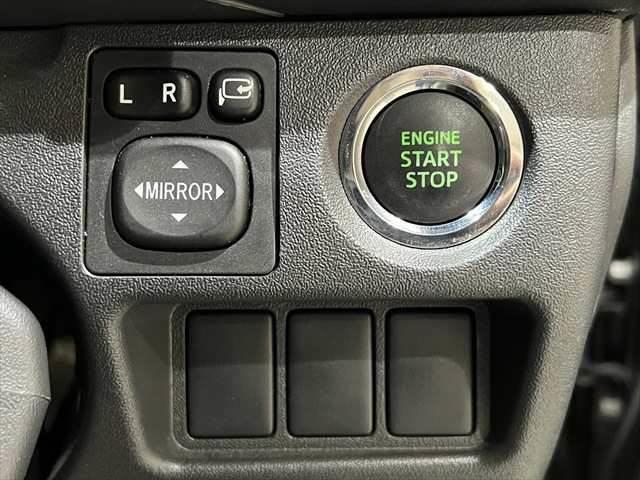 hiace 2015 black19