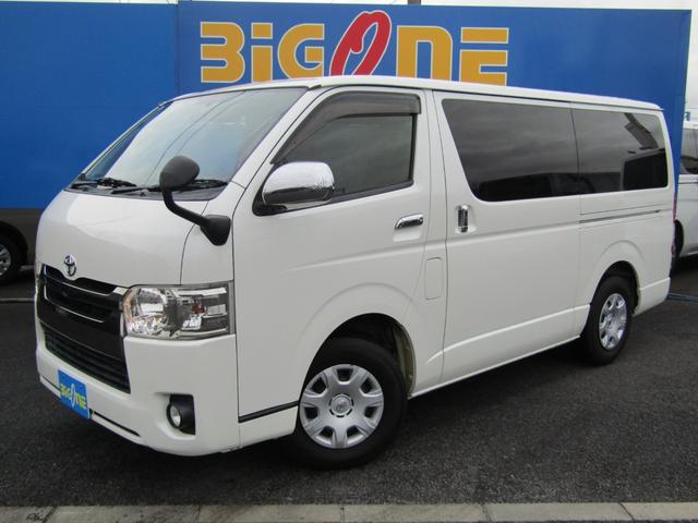 hiace 2015 white02