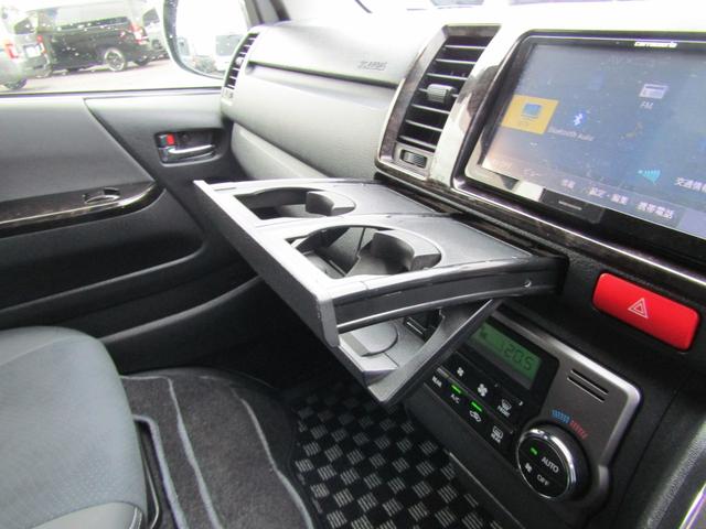 hiace 2015 white15