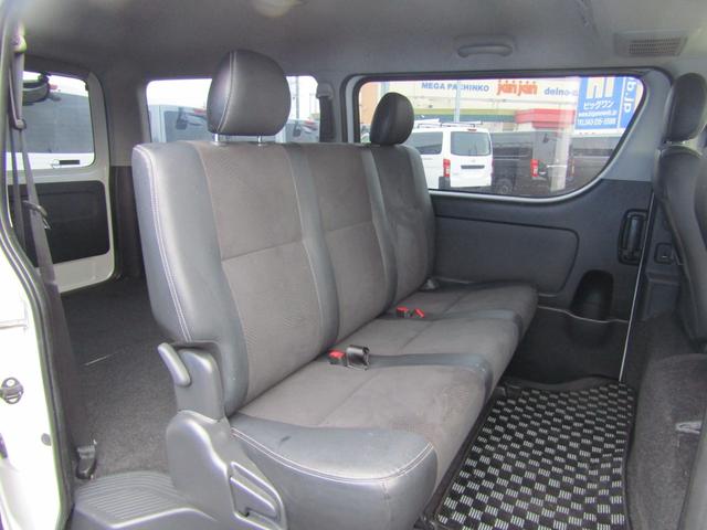hiace 2015 white19
