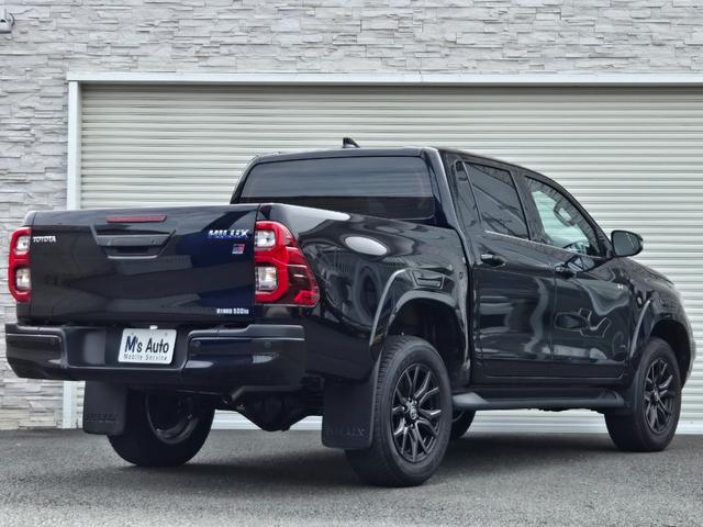 hilux black05