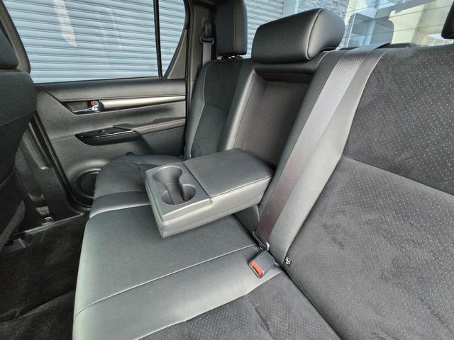 hilux black22