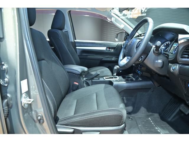 hilux green11
