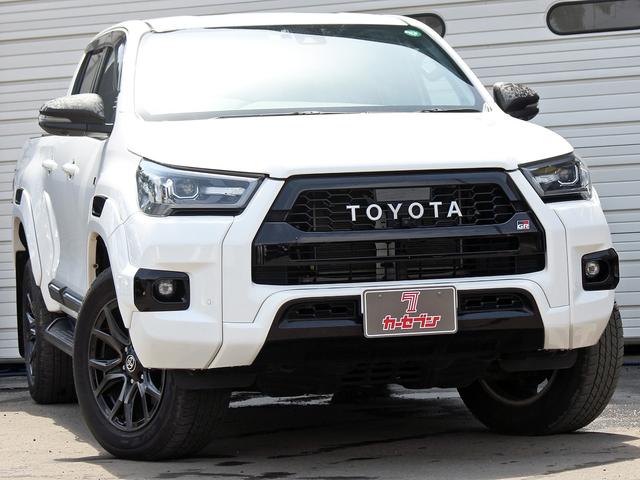 hilux white 11