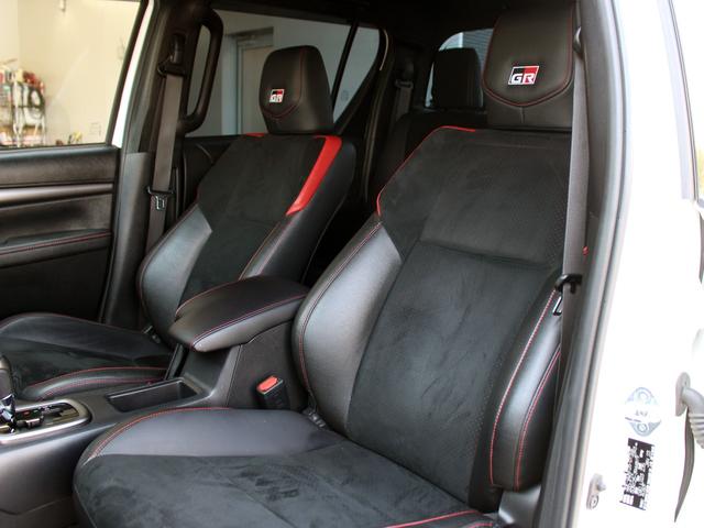 hilux white 15