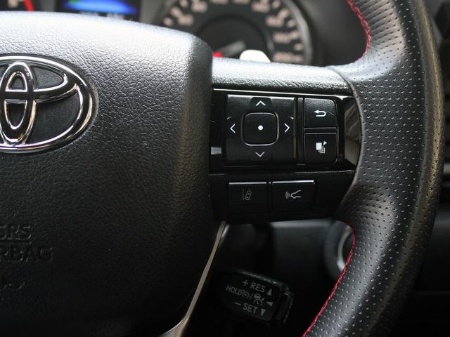 hilux white 16