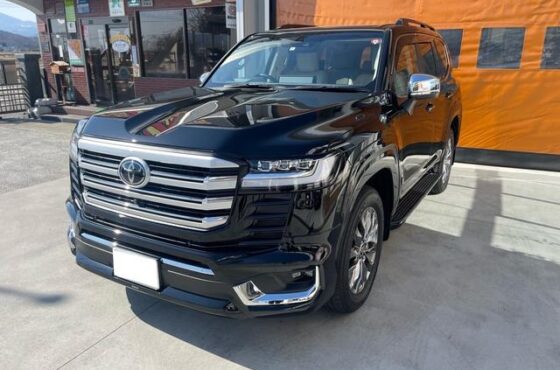 TOYOTA LAND CRUISER ZX