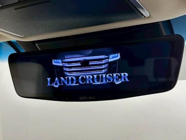 lc300 white 202309