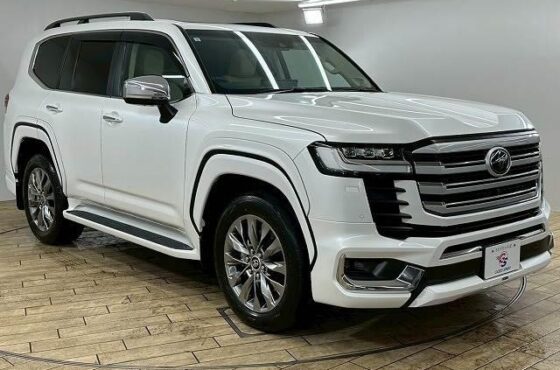 TOYOTA LAND CRUISER ZX