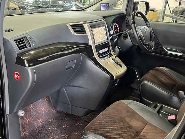 toyota alphard black 201414