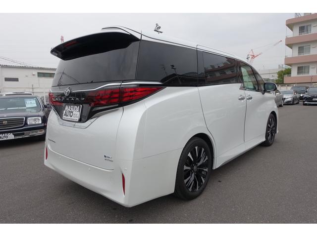 toyota alphard white 202404