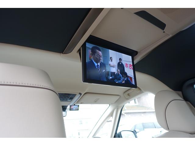 toyota alphard white 202410