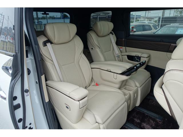 toyota alphard white 202413